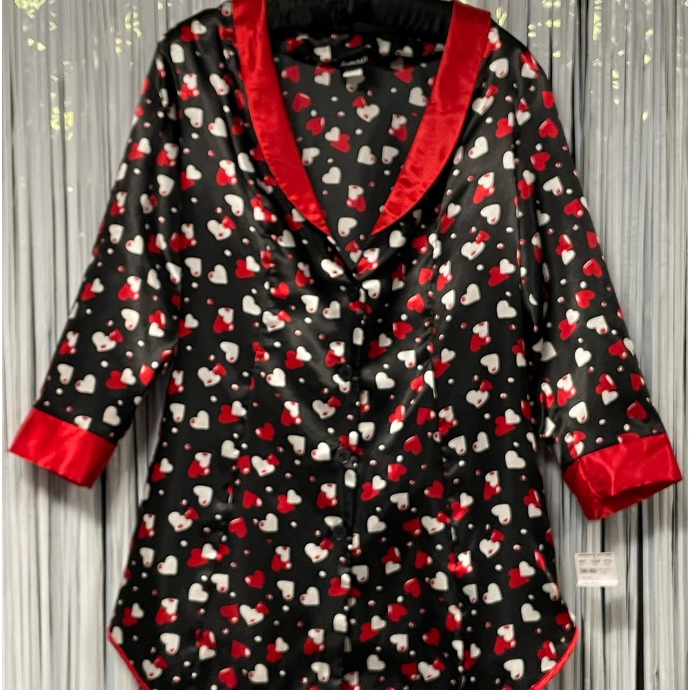 Frederick’s of Hollywood Satin Sleep Shirt